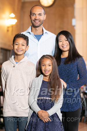 Family Portrait Photography at Union Station by Kansas City Overland Park Portrait Photographers Kevin Ashley Photography.