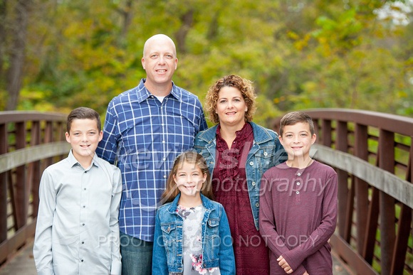 Fall Family Portrait Session in the park at Ironwoods Park in Leawood, Kansas by Premier Kansas City and Destination Wedding and Lifestyle Portrait Photographer  ©Kevin Ashley Photography