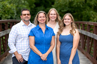 Family Portrait Photography at Ironwoods Park in Leawood, Kansas by Kansas City Overland Park Portrait Photographers Kevin Ashley Photography.