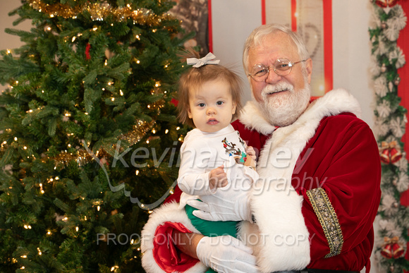 Santa Photos at Grace Church Event Photos in Kansas City. Photos by Kevin Ashley Photography in Overland Park, Kansas.