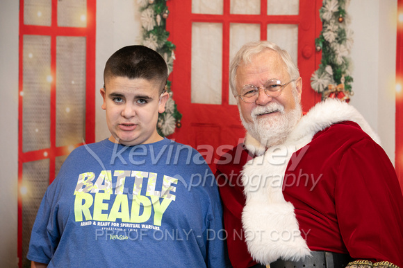 Santa Photos at Grace Church Event Photos in Kansas City. Photos by Kevin Ashley Photography in Overland Park, Kansas.