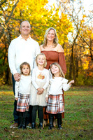Family Portrait Photography at Heritage Park in Leawood, Kansas by Kansas City Overland Park Portrait Photographers Kevin Ashley Photography.