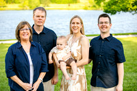 Family Portrait Photography at Ron Weers Park in Louisburg, Kansas by Overland Park Kansas City Portrait Photographers Kevin Ashley Photography.
