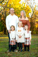 Family Portrait Photography at Heritage Park in Leawood, Kansas by Kansas City Overland Park Portrait Photographers Kevin Ashley Photography.