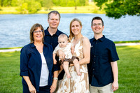 Family Portrait Photography at Ron Weers Park in Louisburg, Kansas by Overland Park Kansas City Portrait Photographers Kevin Ashley Photography.
