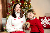 Christmas Family Portrait Photography by Overland Park Kansas City Portrait Photographers Kevin Ashley Photography.