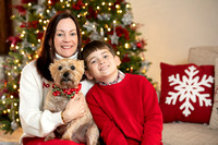 Christmas Family Portrait Photography by Overland Park Kansas City Portrait Photographers Kevin Ashley Photography.