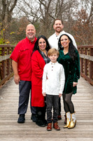Family Portrait Photography at Ironwoods Park in Leawood, Kansas by Kansas City Overland Park Portrait Photographers Kevin Ashley Photography.