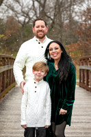 Family Portrait Photography at Ironwoods Park in Leawood, Kansas by Kansas City Overland Park Portrait Photographers Kevin Ashley Photography.